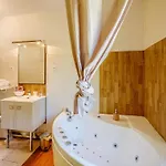 Clos Du Bois Brard Bed & Breakfast Saumur