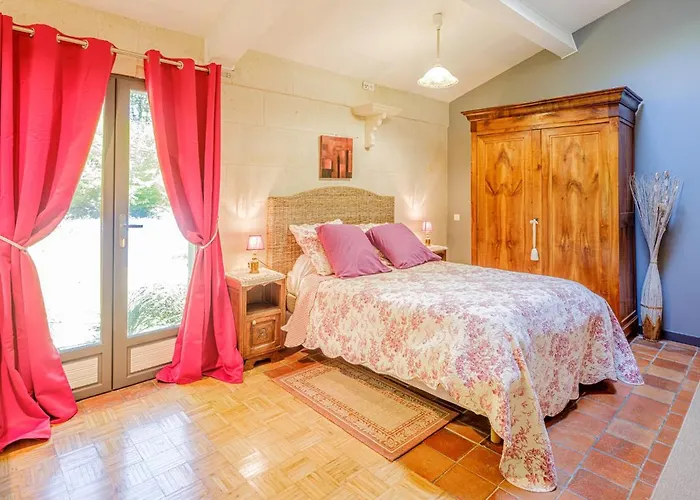 Clos Du Bois Brard Bed & Breakfast