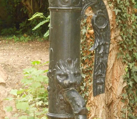 Couette-café Clos Du Bois Brard 3*